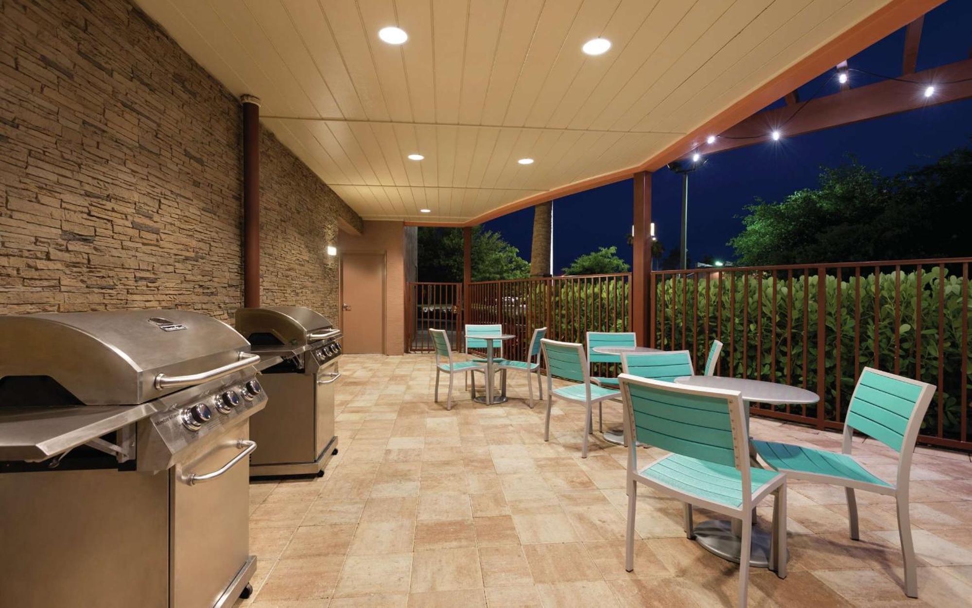 Home2Suites By Hilton Florence Exterior foto